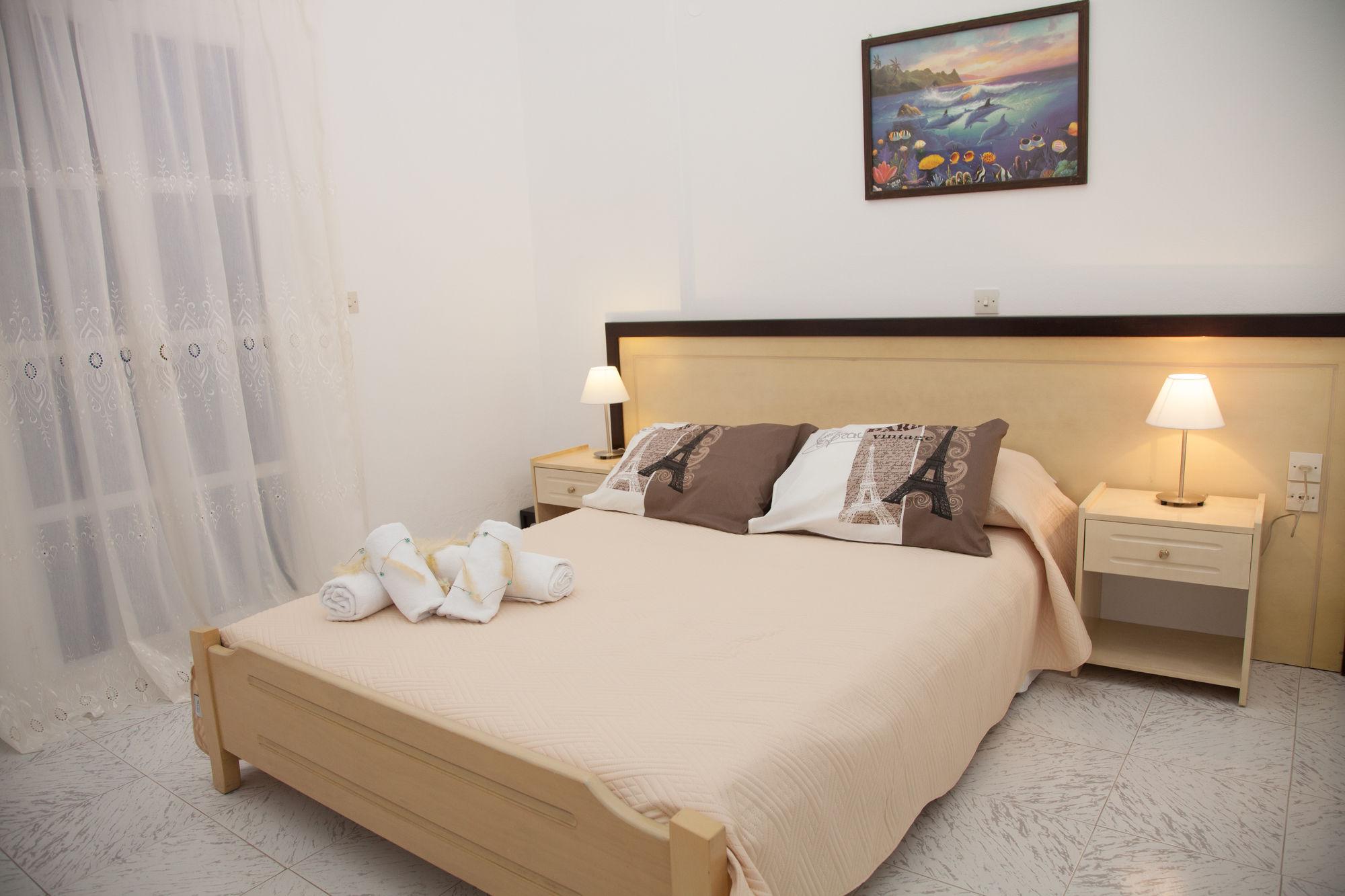 Bella Sant Apart otel Perissa  Dış mekan fotoğraf
